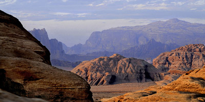 Visit Wadi Rum in Jordan in your way to Petra